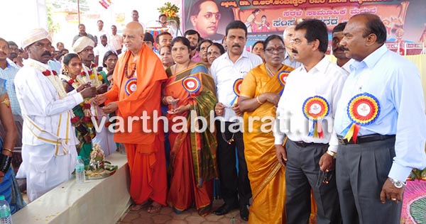 ದಲಿತರು ಕನ್ನಡದಲ್ಲಿ ಪೌರೋಹಿತ್ಯ ನೆರವೇರಿಸಿರುವ ಕ್ರಮ ಅರ್ಥಪೂರ್ಣ: ಪಂಡಿತಾರಾಧ್ಯ ಸ್ವಾಮಿಜಿ